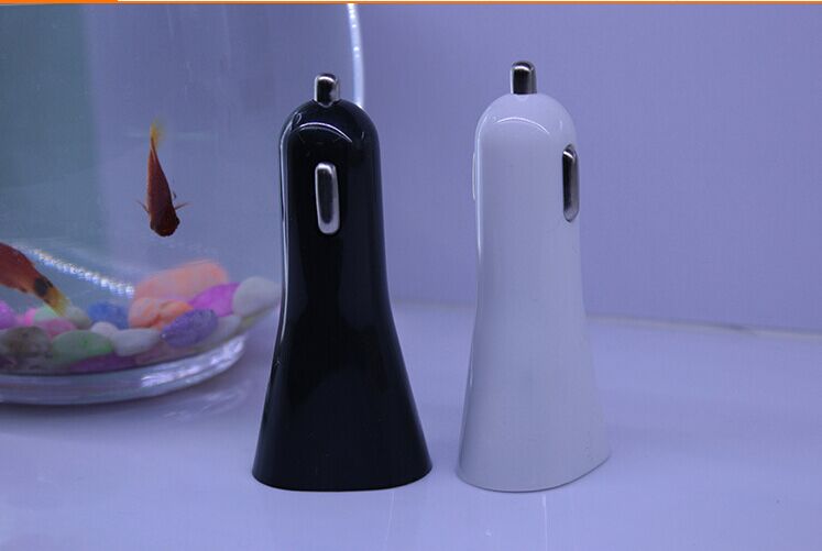 Horn 500mha double USB car charger apple double USB port data cable
