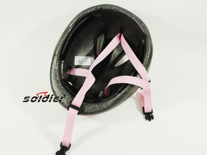The Children 's bicycle helmet The Children 's bicycle helmet