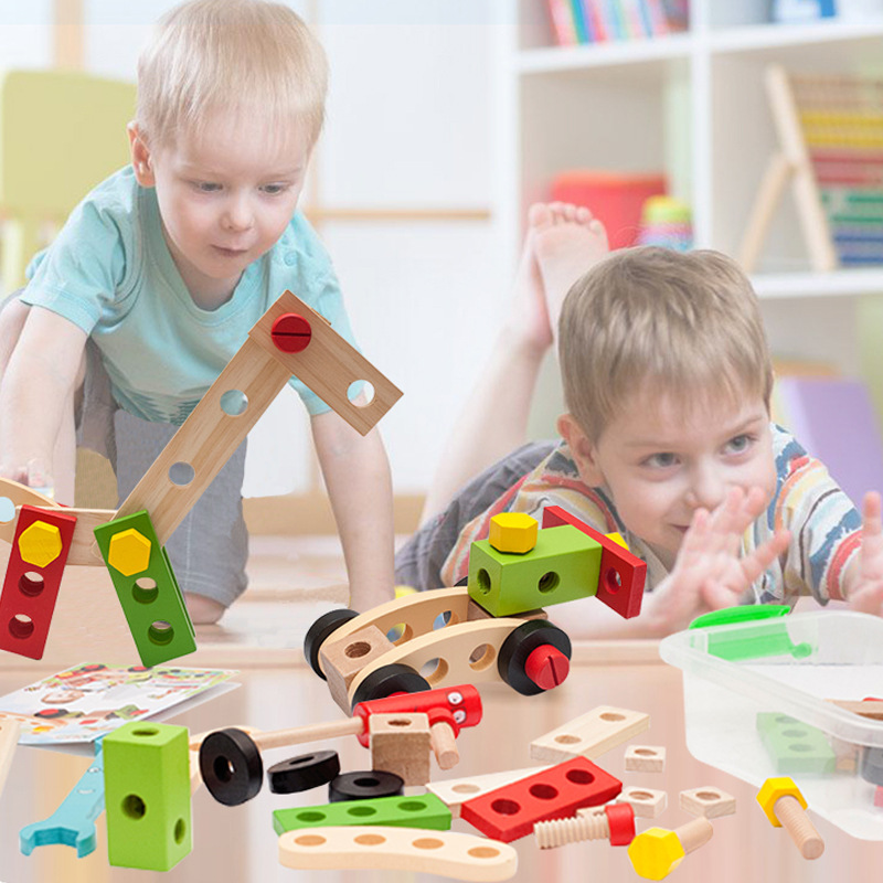 Wooden Multi-Functional Changeable Nut Disassembly Children Screw Nut Combination Toddler Educational Assembled Toys