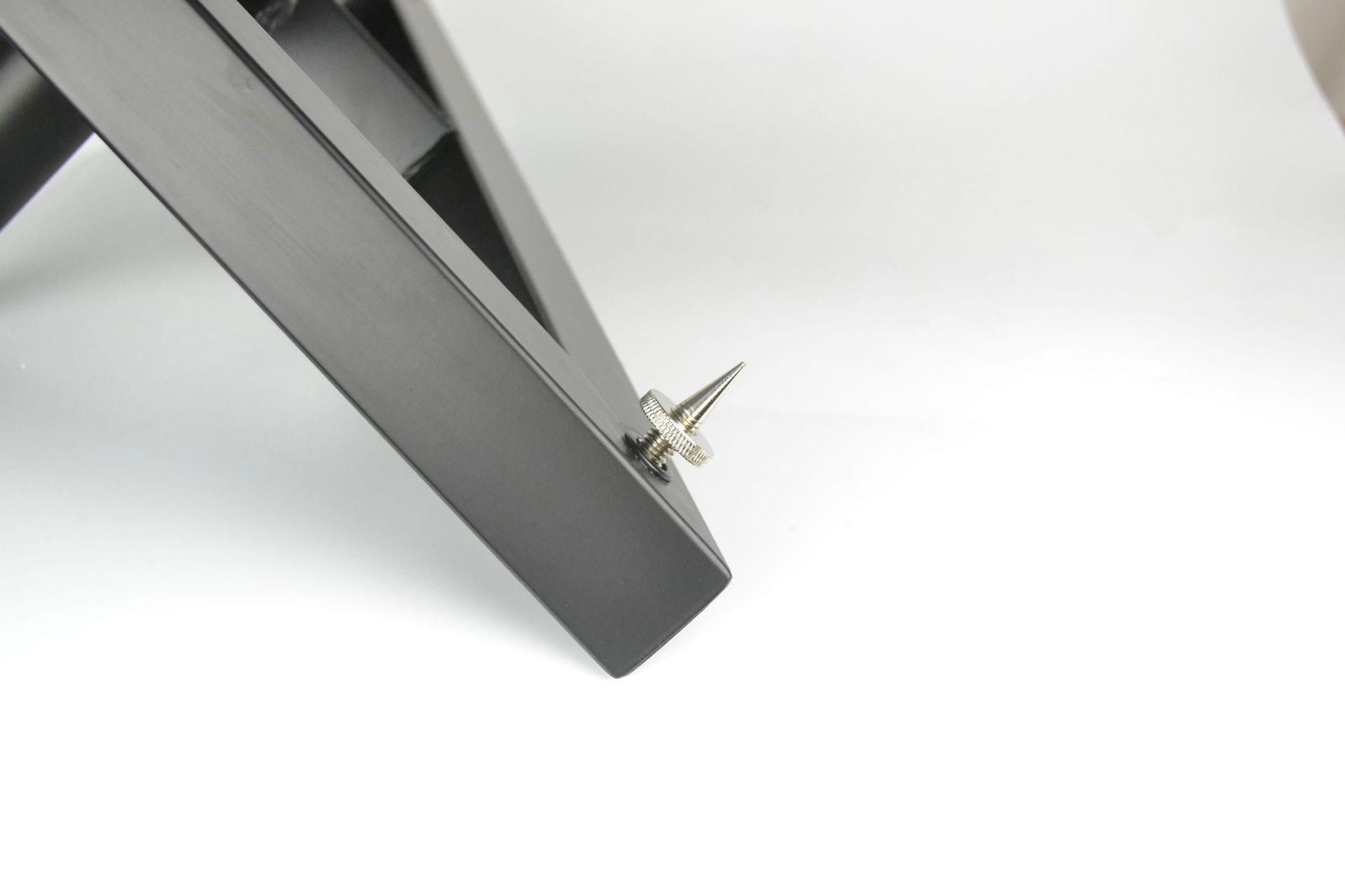 Floor Loudspeaker Box Support Monitor Loudspeaker Box Rack Large Tray Triangle Bottom Reinforced Thickened Audio Frame