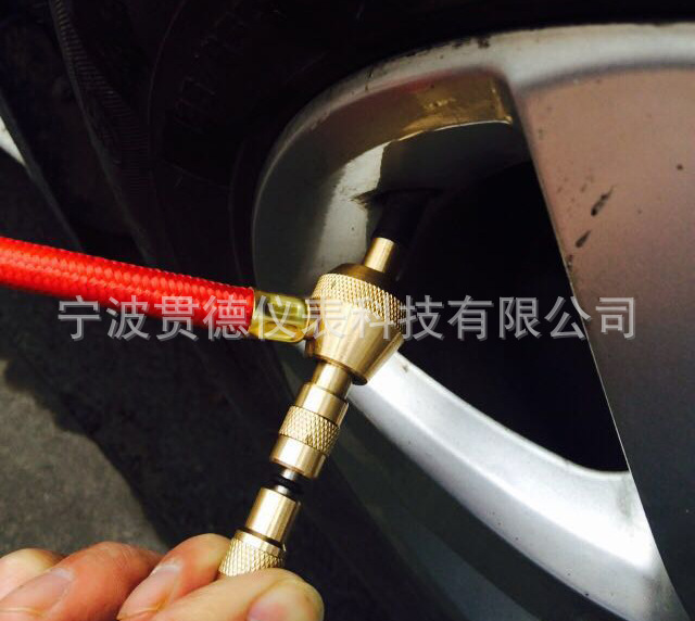 Tire Pressure Gauge with Leather Tube Mechanical Tire Pressure Gauge Tire Pressure Detection with Decompression