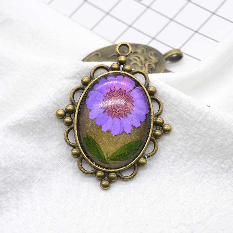Creative Retro Large Base Support Dried Flower Pendant SUNFLOWER Crystal Chrysanthemum Plant Glass Real Flower Ornament Handmade Necklace