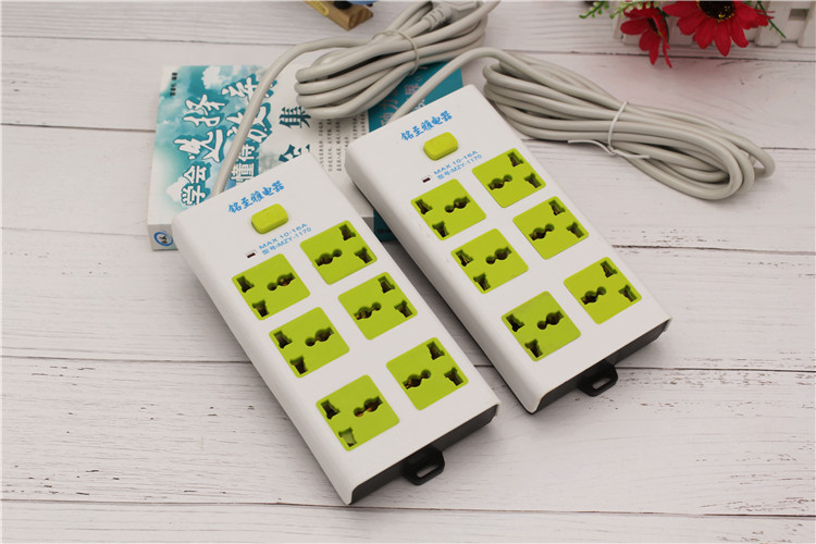 The terminal strip line computer is a multi-function plug - in connector socket. The terminal strip line computer is a multi-function plug - in connector socket.