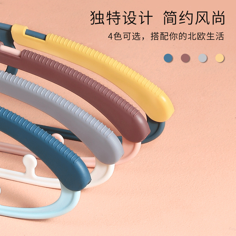 Baby retractable clothes household clothes hanger little clothes hanger retractable clothes hanger support