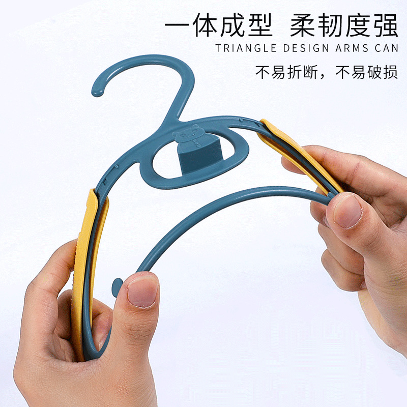 Baby retractable clothes household clothes hanger little clothes hanger retractable clothes hanger support