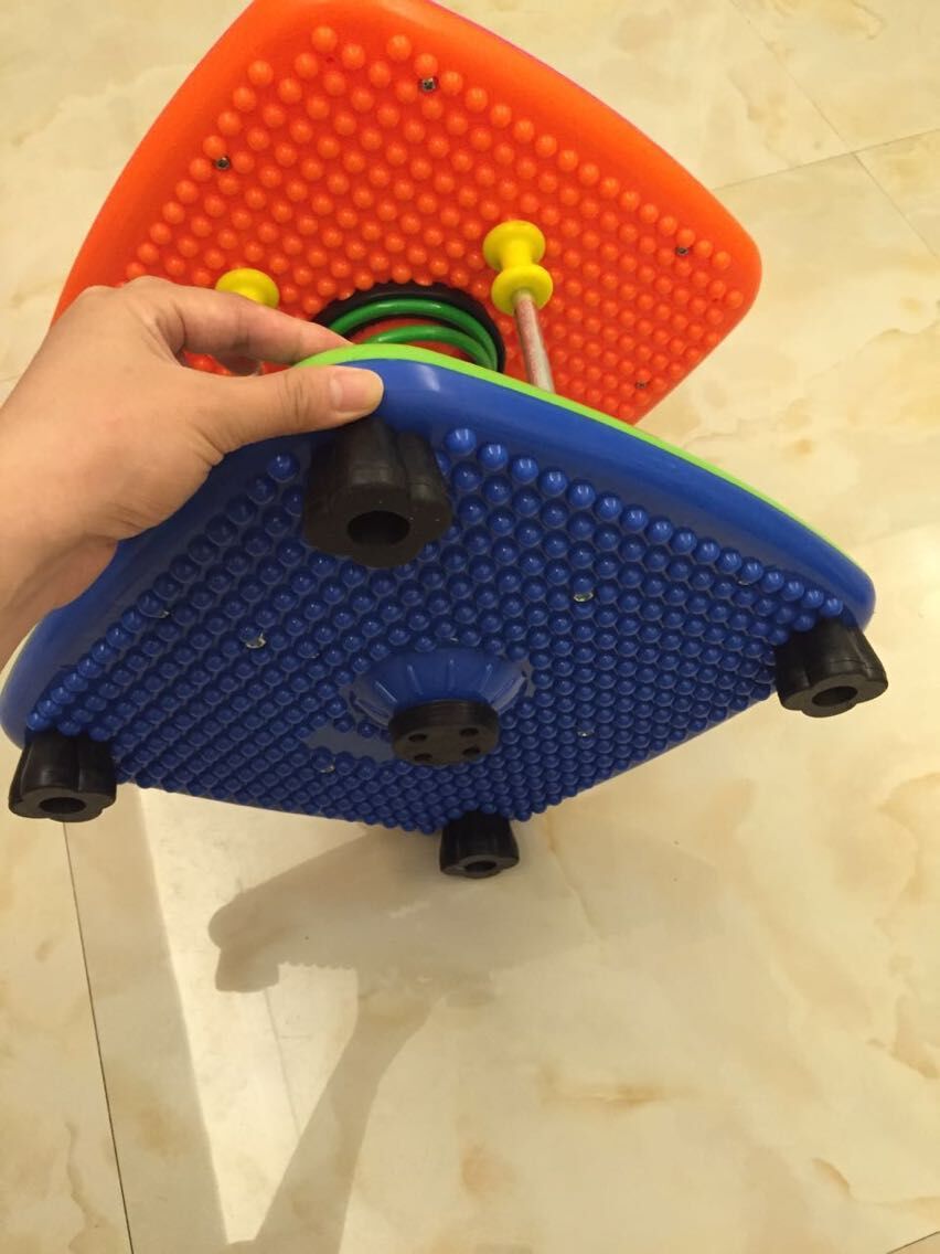 Double Spring Weight Loss and Body Sculpting Waist Twist Machine Dance Machine Home Sports Equipment Treadmills Fitness Twist Wriggled Plate Double Spring Weight Loss and Body Sculpting Waist Twist Machine Dance Machine Home Sports Equipment Treadmills Fitness Twist Wriggled Plate