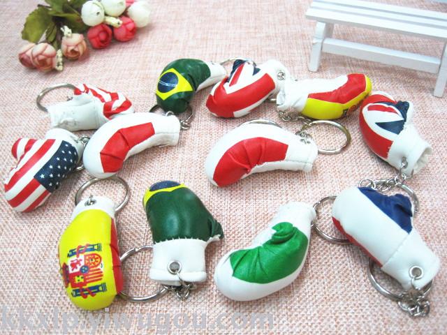 Imitation boxing gloves key ring pendant wholesale sports goods boxing gloves key ring boxing glove box factory Imitation boxing gloves key ring pendant wholesale sports goods boxing gloves key ring boxing glove box factory