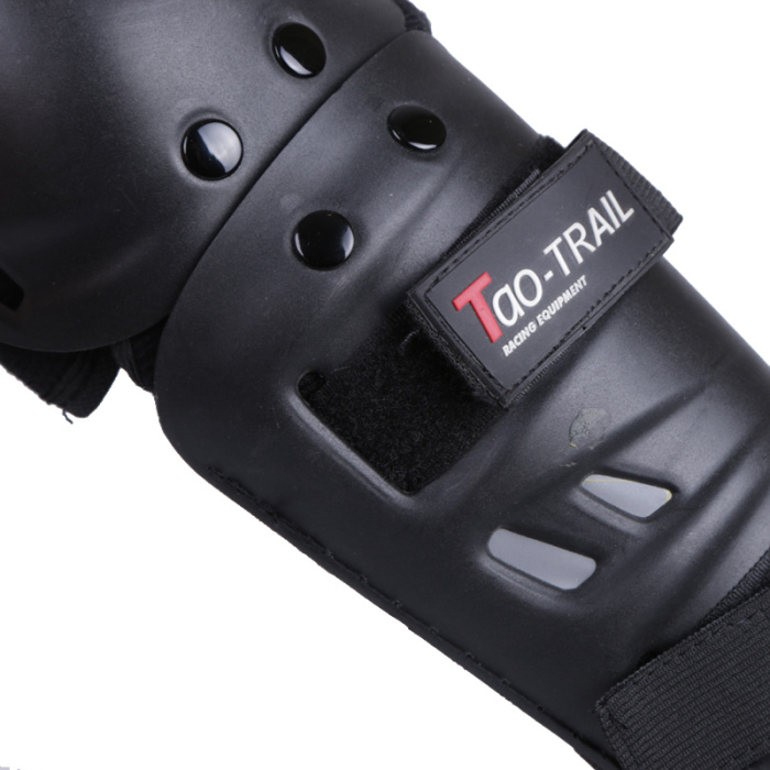 cross-country motorcycle drivers' kneecap racing kneelet