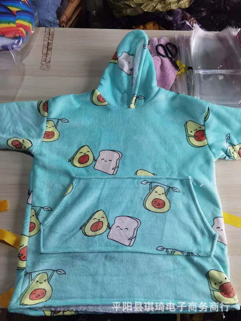 TV Lazy Pullover TV Blanket Home Pajamas Avocado Hooded Cold-Proof Clothes Fleece Thermal Clothes Outdoor Sweater
