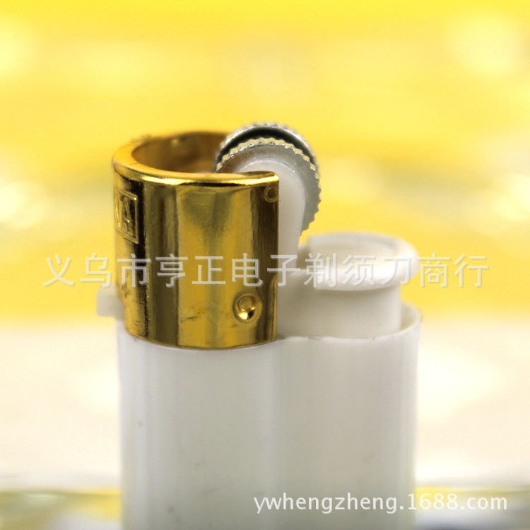 2017 Creative Grinding Wheel Gold Cover Flame Lighter Genuine Explosion-Proof Disposable Lighter Factory Wholesale 2017 Creative Grinding Wheel Gold Cover Flame Lighter Genuine Explosion-Proof Disposable Lighter Factory Wholesale