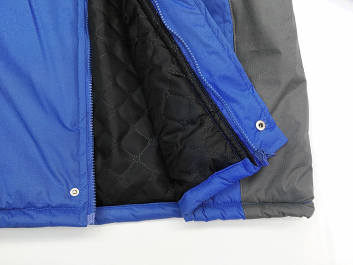 The winter mountaineering jacket men outdoor clothing wholesale thickened coat jacket The winter mountaineering jacket men outdoor clothing wholesale thickened coat jacket