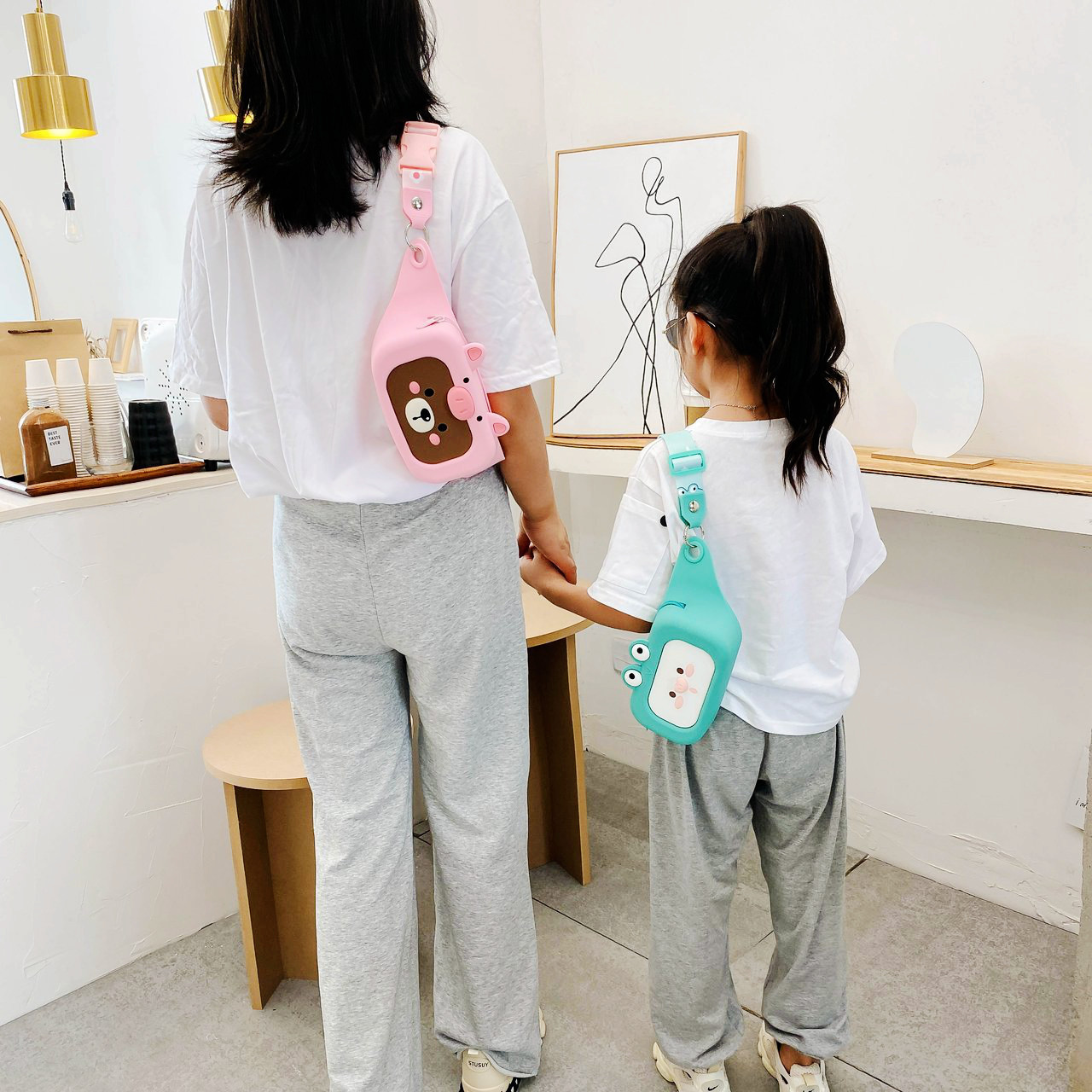 Children&#039;s Silicone Waist Bag Female Parent-Child Fashion Crossbody Chest Bag 2020 New Girl Cute Shoulder Bag Accessory Bag