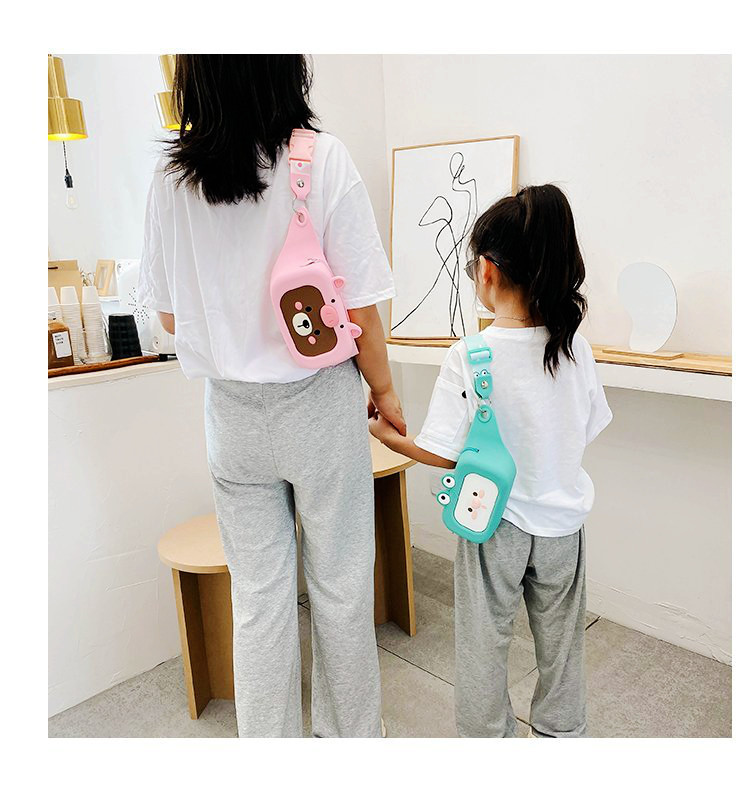 Children's Silicone Waist Bag Female Parent-Child Fashion Crossbody Chest Bag 2020 New Girl Cute Shoulder Bag Accessory Bag Children's Silicone Waist Bag Female Parent-Child Fashion Crossbody Chest Bag 2020 New Girl Cute Shoulder Bag Accessory Bag