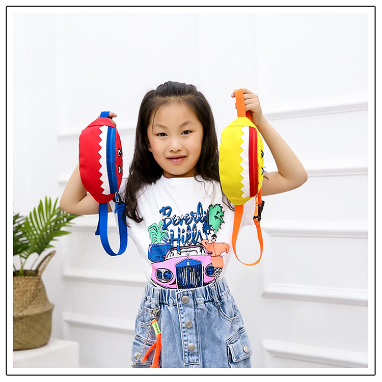 2021 New Cartoon Korean Style Children's Chest Pack Canvas Embroidered Baby Crossbody Bag Shark Children Smiley Waist Bag 2021 New Cartoon Korean Style Children's Chest Pack Canvas Embroidered Baby Crossbody Bag Shark Children Smiley Waist Bag