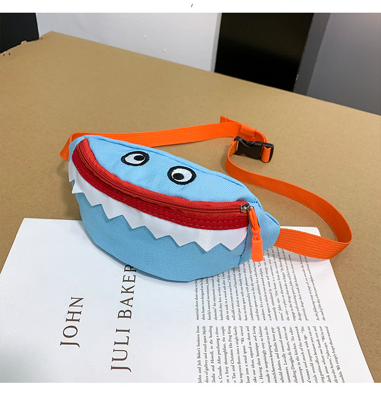 2021 New Cartoon Korean Style Children's Chest Pack Canvas Embroidered Baby Crossbody Bag Shark Children Smiley Waist Bag 2021 New Cartoon Korean Style Children's Chest Pack Canvas Embroidered Baby Crossbody Bag Shark Children Smiley Waist Bag