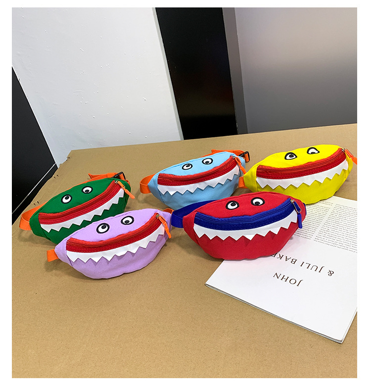 2021 New Cartoon Korean Style Children's Chest Pack Canvas Embroidered Baby Crossbody Bag Shark Children Smiley Waist Bag 2021 New Cartoon Korean Style Children's Chest Pack Canvas Embroidered Baby Crossbody Bag Shark Children Smiley Waist Bag