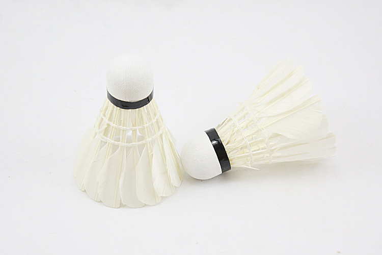 White badminton single side daotai fiber head training ball 701-12 White badminton single side daotai fiber head training ball 701-12