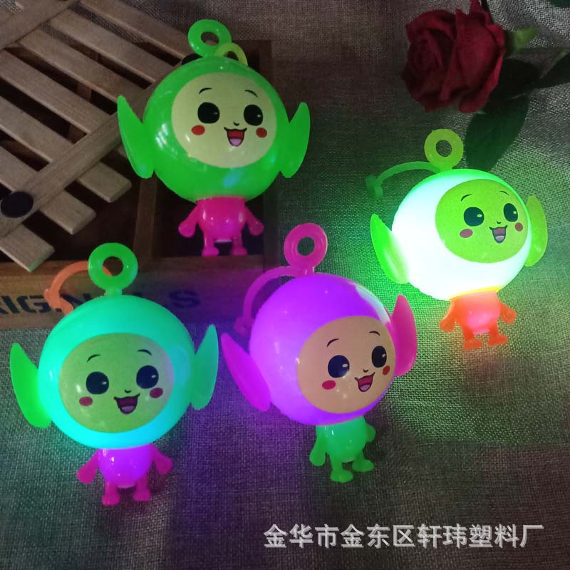 Manufacturers direct light big head baby whistle ball Flash massage ball vent knead knead called street supply