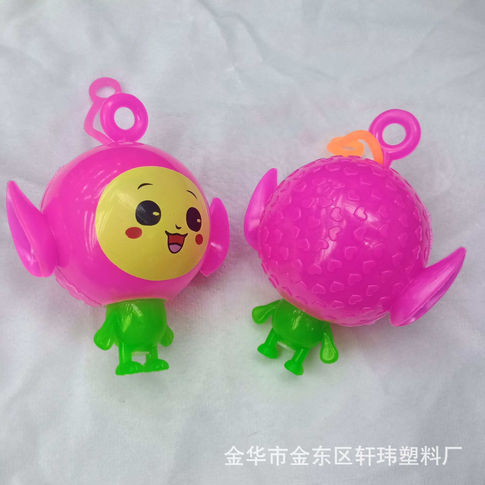 Manufacturers direct light big head baby whistle ball Flash massage ball vent knead knead called street supply Manufacturers direct light big head baby whistle ball Flash massage ball vent knead knead called street supply