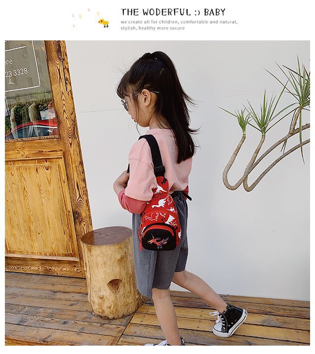 Children's Popular Messenger Bag Fashionable Stylish Waist Bag Boys and Girls Handsome Dinosaur Shoulder Bag Baby Cute Chest Bag Children's Popular Messenger Bag Fashionable Stylish Waist Bag Boys and Girls Handsome Dinosaur Shoulder Bag Baby Cute Chest Bag