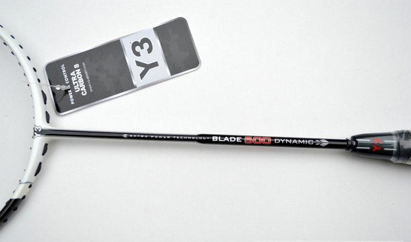 Authentic YY,Y3 razor crack full carbon badminton racket, comprising both offensive and defensive attack-Racquet BLADE500 300 DYNAMIC Authentic YY,Y3 razor crack full carbon badminton racket, comprising both offensive and defensive attack-Racquet BLADE500 300 DYNAMIC