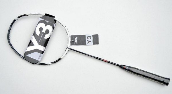 Authentic YY,Y3 razor crack full carbon badminton racket, comprising both offensive and defensive attack-Racquet BLADE500 300 DYNAMIC Authentic YY,Y3 razor crack full carbon badminton racket, comprising both offensive and defensive attack-Racquet BLADE500 300 DYNAMIC