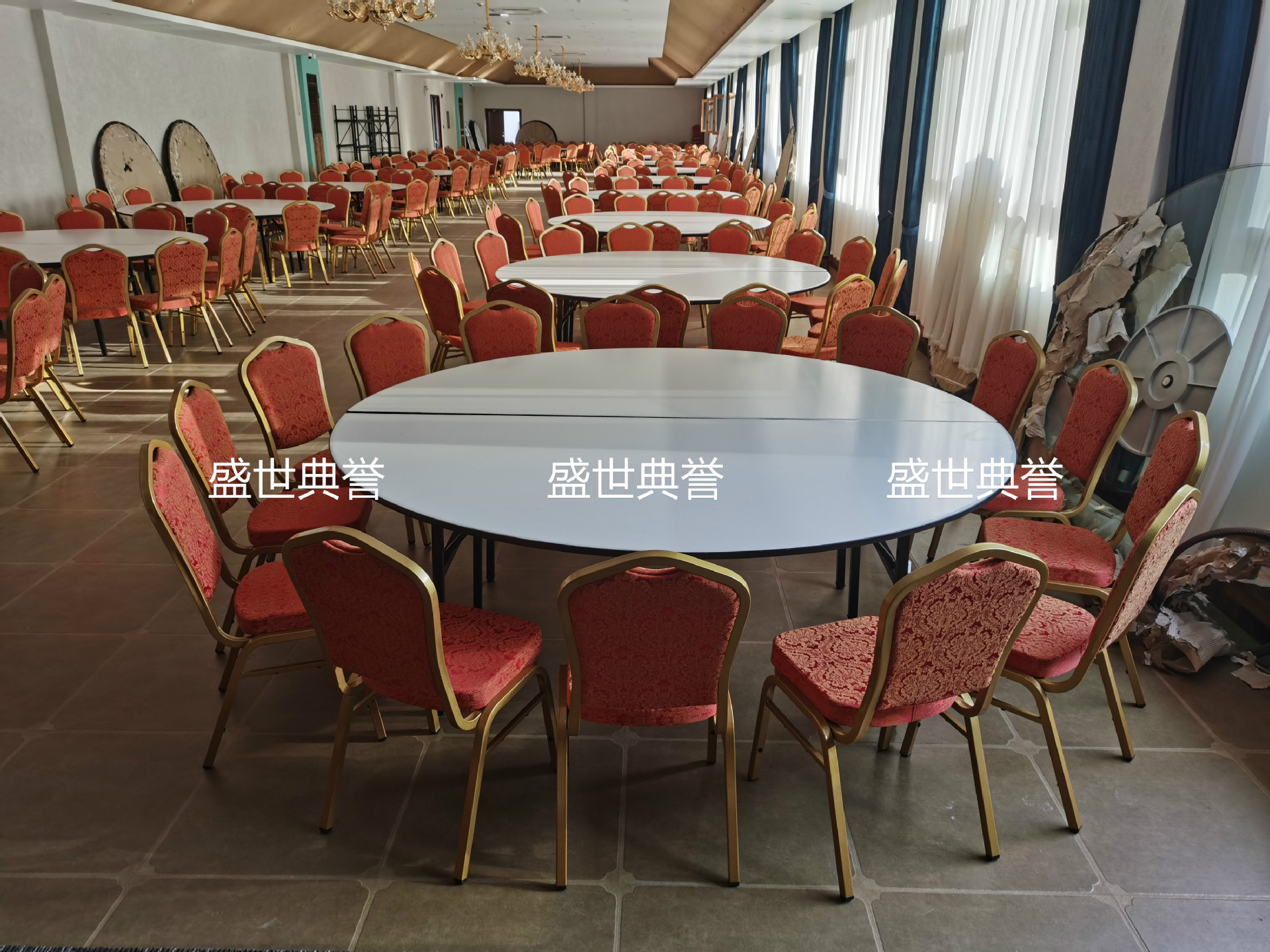 Hangzhou Banquet Center Dining Table and Chair Hotel Banquet Hall Wedding Banquet Folding Chair Conference Steel Chair