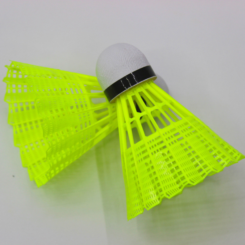 Nylon badminton super resistant to play yellow nylon plastic ball 3 card suction game training and entertainment ball