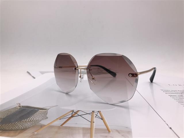 Stylish 2019 new stylish cut edge, ladies metallic, custom uv-proof stylish ladies
