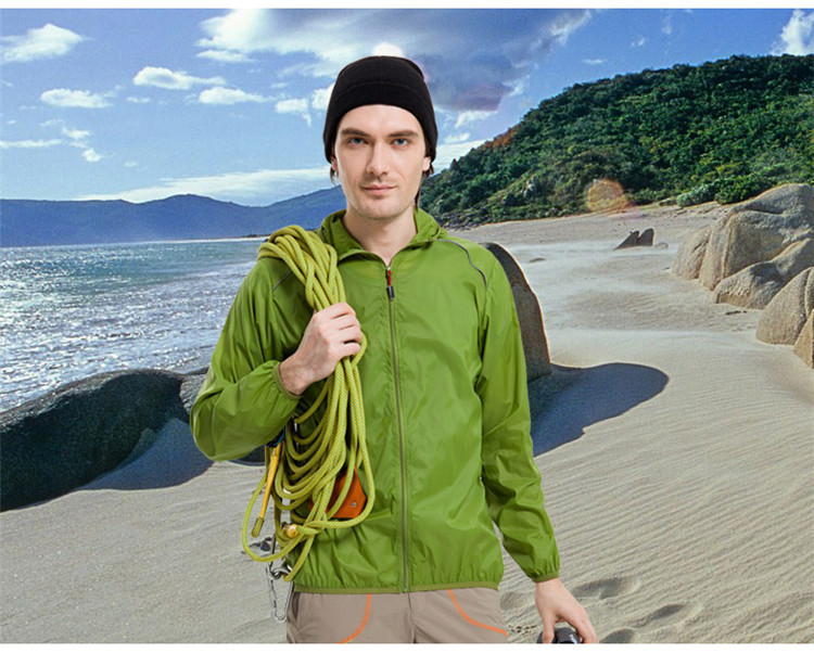 Wholesale Outdoor Skin Windbreaker UV Protection Sun Protection Clothing for Women Lightweight Breathable Fishing Sun-Proof Clothes Men Wind Shield