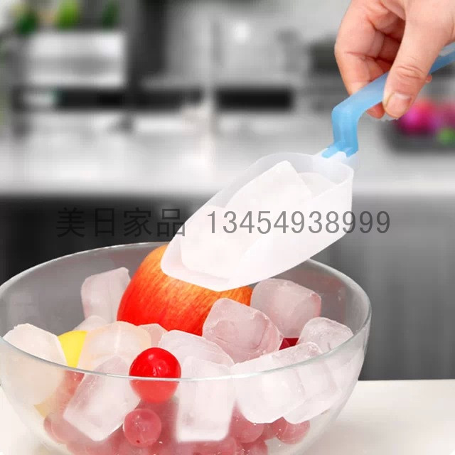 Japan KM 1058 creative kitchen ice scraper shovel shovel food folding kitchen spatula