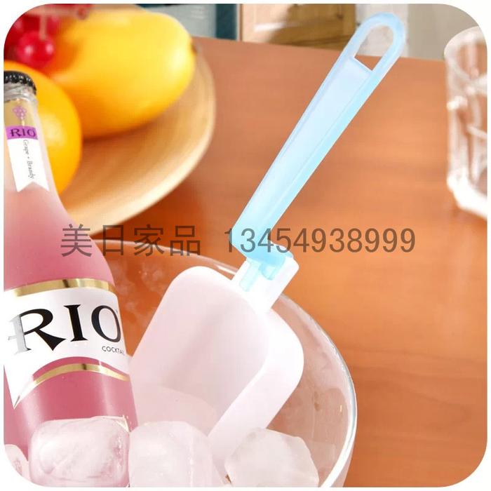 Japan KM 1058 creative kitchen ice scraper shovel shovel food folding kitchen spatula Japan KM 1058 creative kitchen ice scraper shovel shovel food folding kitchen spatula