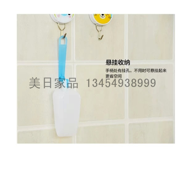 Japan KM 1058 creative kitchen ice scraper shovel shovel food folding kitchen spatula Japan KM 1058 creative kitchen ice scraper shovel shovel food folding kitchen spatula