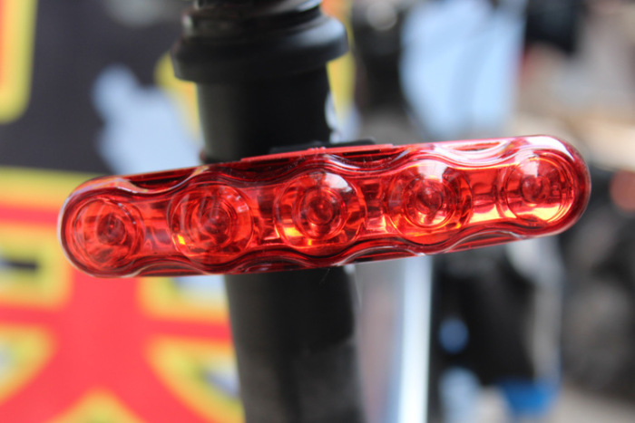 Factory Direct Sales Bicycle 5led Strip-Style Taillight Mountain Bike Safety Alarm Lamp Cycling Fixture Factory Direct Sales Bicycle 5led Strip-Style Taillight Mountain Bike Safety Alarm Lamp Cycling Fixture
