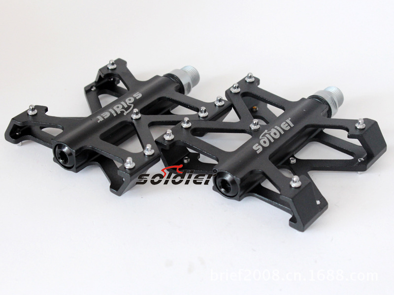 Bicycle wheel spindle cylinder pedal cycle advanced pedal/s44-49 pedal Bicycle wheel spindle cylinder pedal cycle advanced pedal/s44-49 pedal
