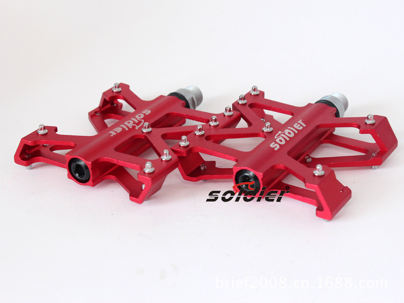 Bicycle wheel spindle cylinder pedal cycle advanced pedal/s44-49 pedal Bicycle wheel spindle cylinder pedal cycle advanced pedal/s44-49 pedal