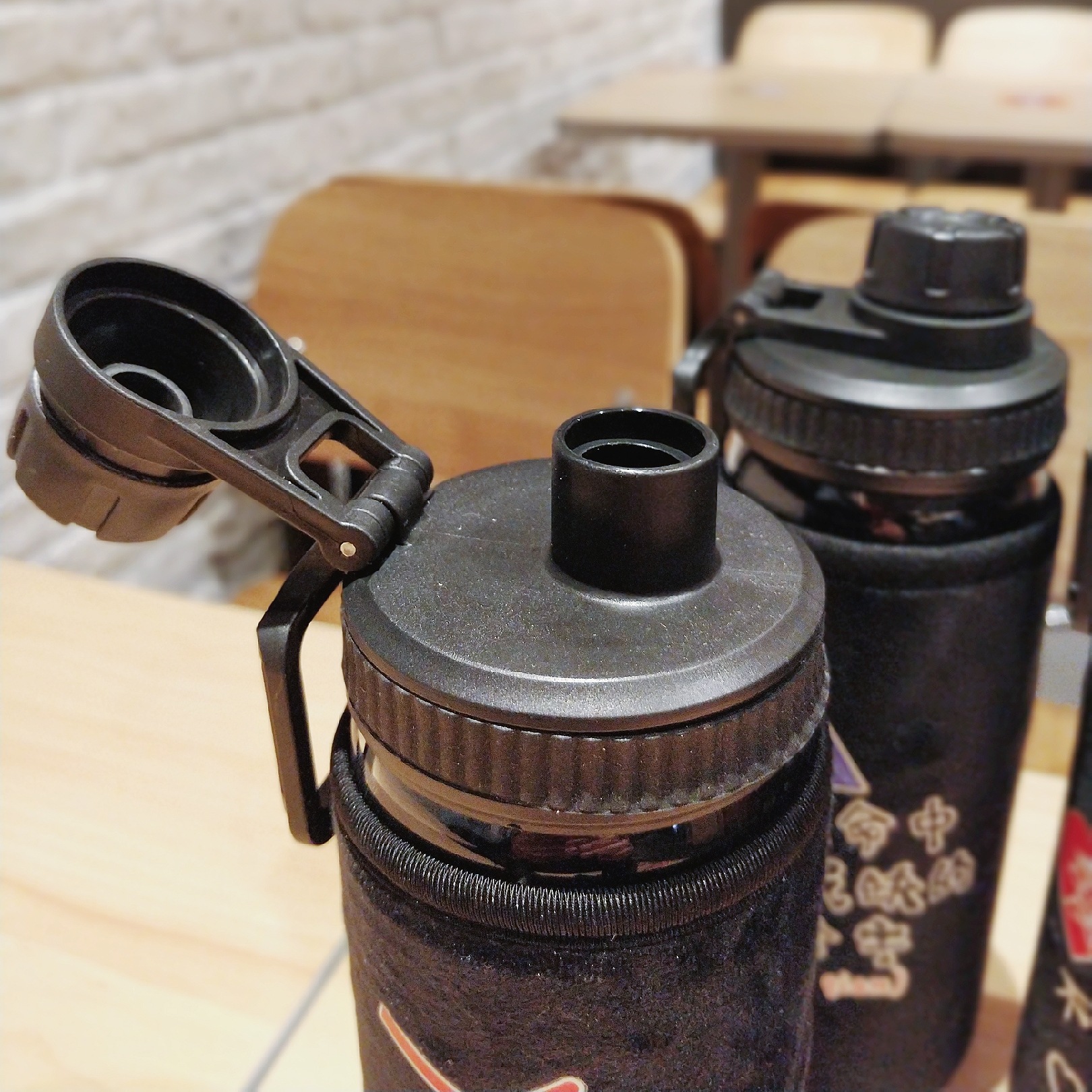 Manufacturers direct creative student water cup tide language cloth set anti-hot glass large capacity sports cup wholesale customization Manufacturers direct creative student water cup tide language cloth set anti-hot glass large capacity sports cup wholesale customization