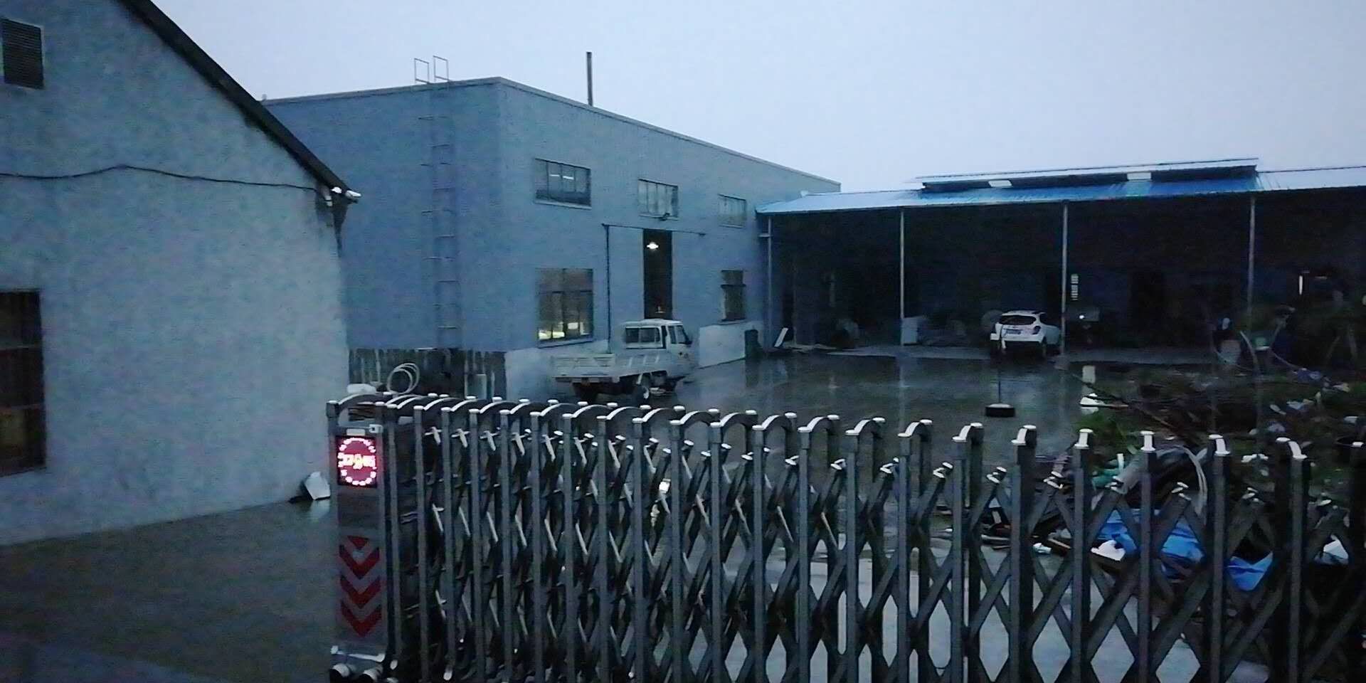 Factory direct sales of fu aile foreign trade bulk tennis Factory direct sales of fu aile foreign trade bulk tennis
