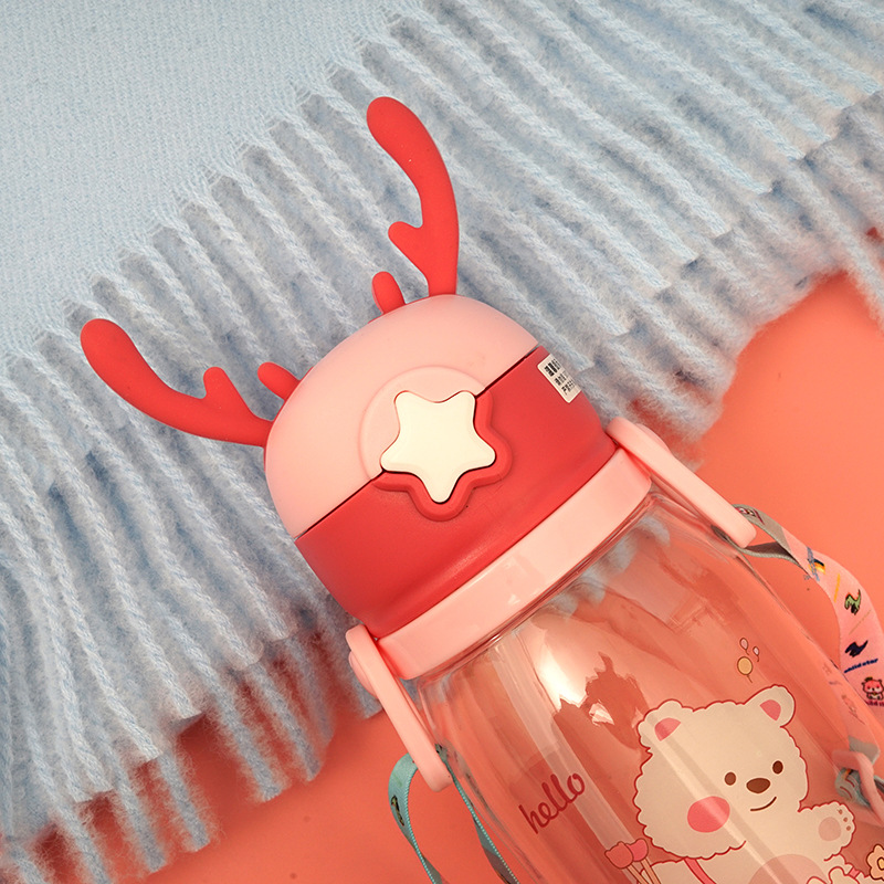 Antlers Children's Plastic Cup Outdoor Portable Lanyard Strap Sports Cup Fashion Cartoon Straw Cup Festival Gift Cup Antlers Children's Plastic Cup Outdoor Portable Lanyard Strap Sports Cup Fashion Cartoon Straw Cup Festival Gift Cup