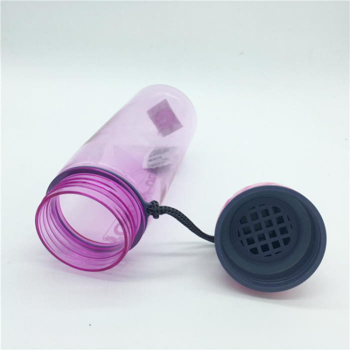 Factory direct sales of new outdoor students sports cup summer leak water cup Factory direct sales of new outdoor students sports cup summer leak water cup