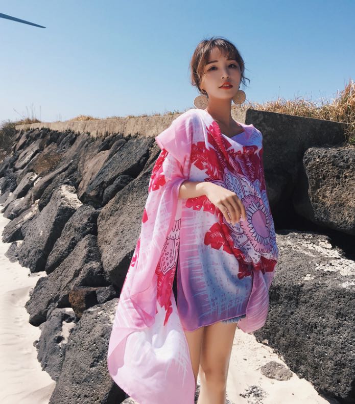 2018 new hot style beach towel shawl manufacturers direct sale