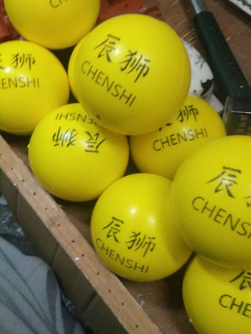 6.3 The new football PU ball pressure foam baby toy Rubber manufacturer Solid pet toy