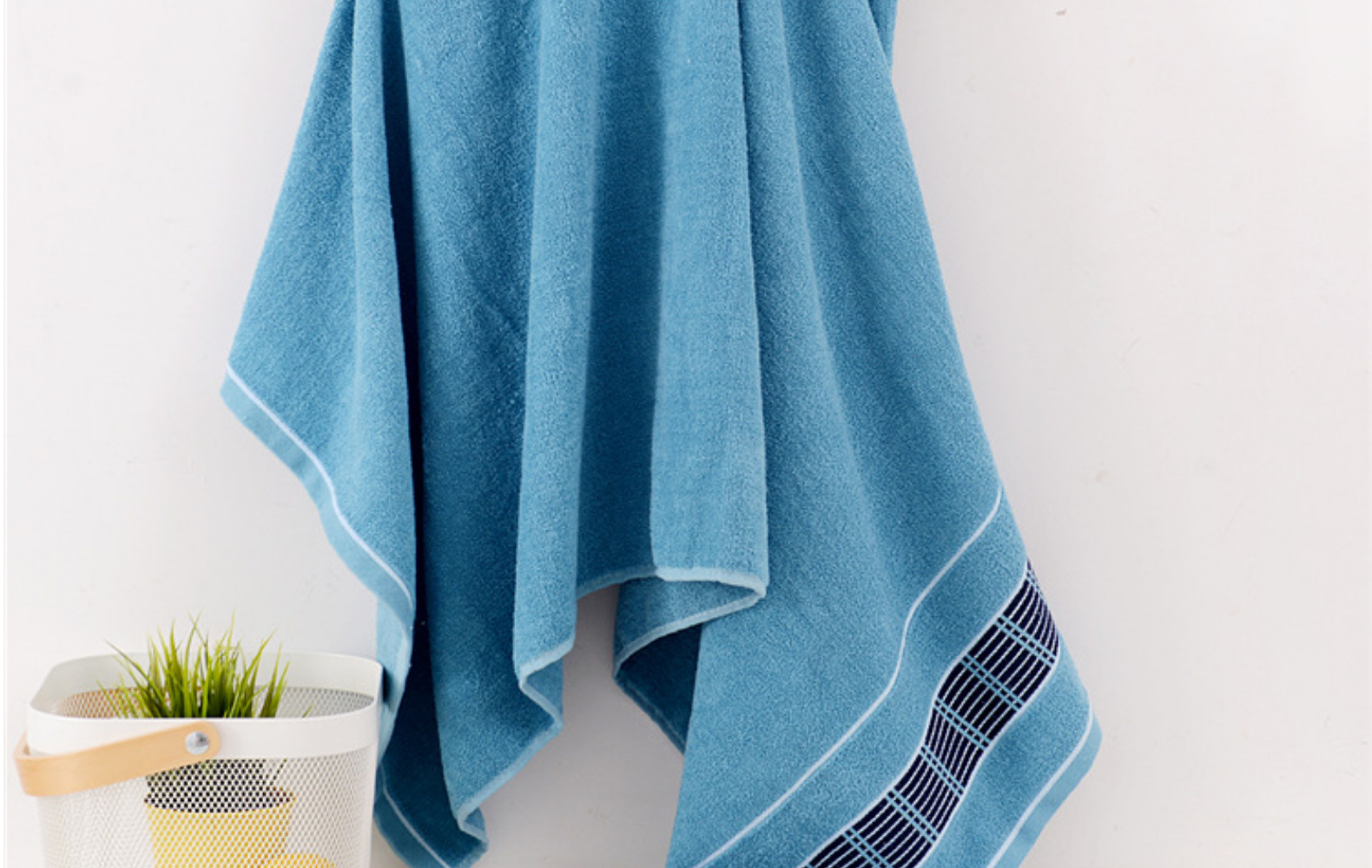 Factory Direct Sales Cotton Bath Towel Thickened Jacquard Soft Absorbent Home Daily Company Gift Beach Towel Bath Towel Factory Direct Sales Cotton Bath Towel Thickened Jacquard Soft Absorbent Home Daily Company Gift Beach Towel Bath Towel