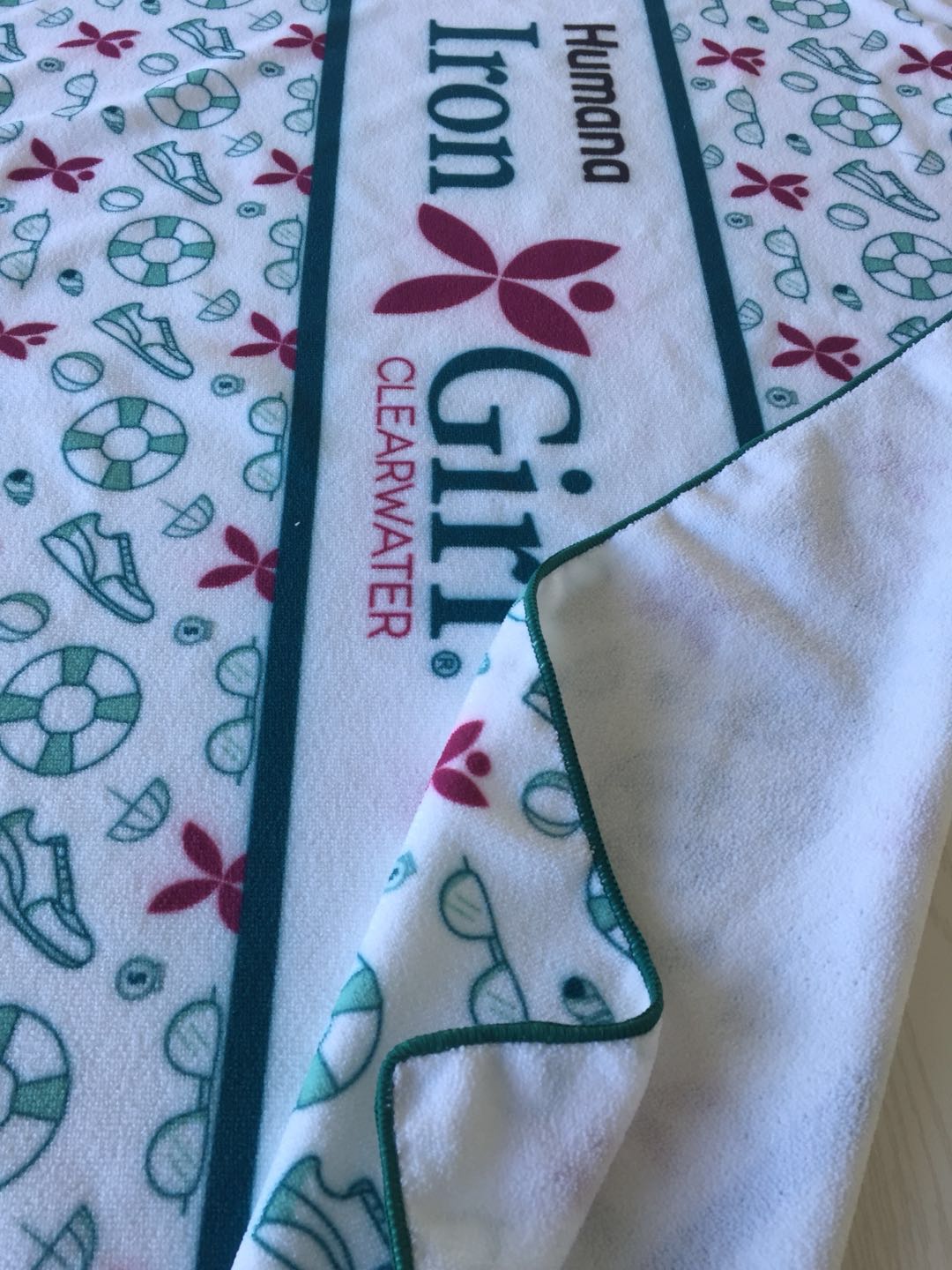 Super fine fiber beach towel fitness tourism function.