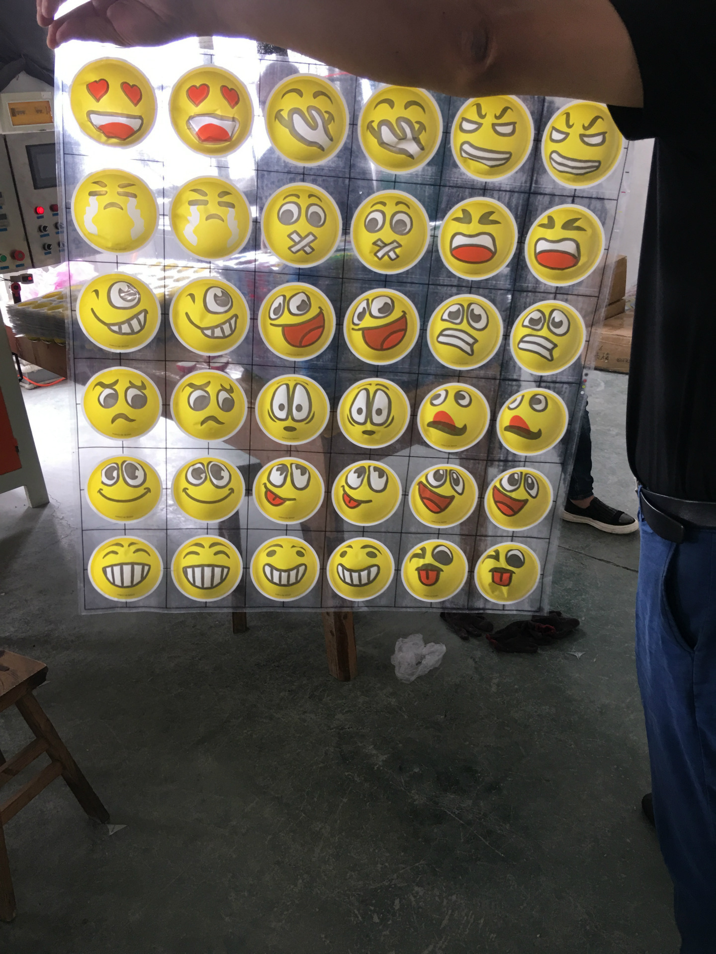 6.3 Design and color football PU ball pressure foam baby toy leather ball manufacturers wholesale PET supplies 6.3 Design and color football PU ball pressure foam baby toy leather ball manufacturers wholesale PET supplies