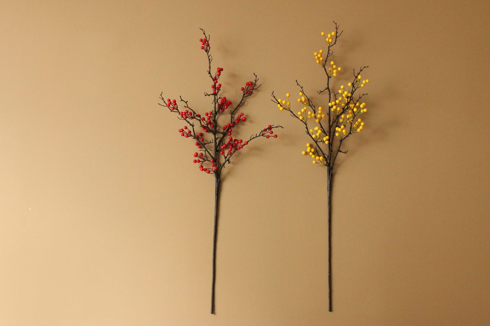 Simulation Berries European-Style Christmas Decoration Artificial Flower Artificial Plant Hollyberry Floor-Standing Decorations Artificial Artificial Flower Decoration Simulation Berries European-Style Christmas Decoration Artificial Flower Artificial Plant Hollyberry Floor-Standing Decorations Artificial Artificial Flower Decoration