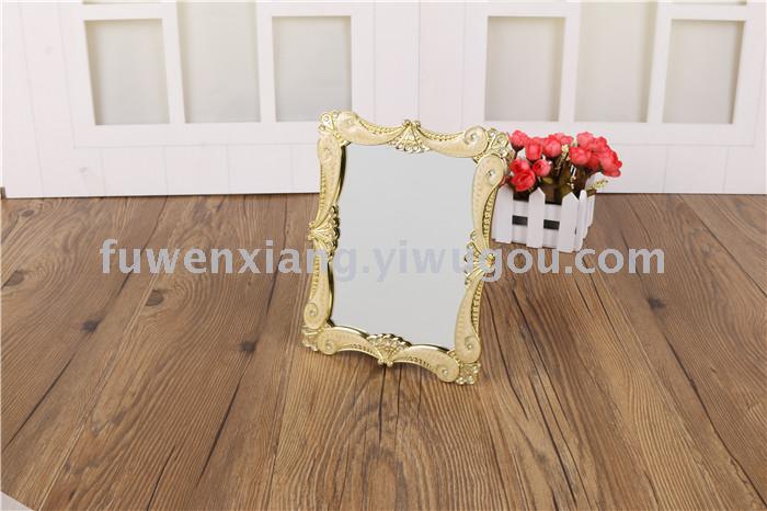 High definition mirror table top dressing mirror portable European dressing mirror marriage simple single mirror frame High definition mirror table top dressing mirror portable European dressing mirror marriage simple single mirror frame