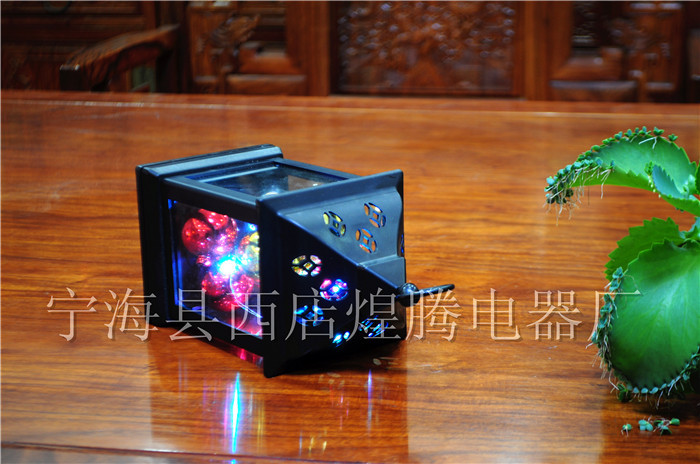 Spot Whole Storm Lantern Christmas Lights Outdoor Lights Portable Lights Flame Lights Ornamental Lights Laser Lights KTC