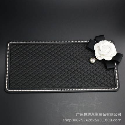 Slip Mat DiamondEmbedded Camellia for Car Decoration Perfume Storage Pad Instrument Panel Mobile AntiSlip Sticker Female