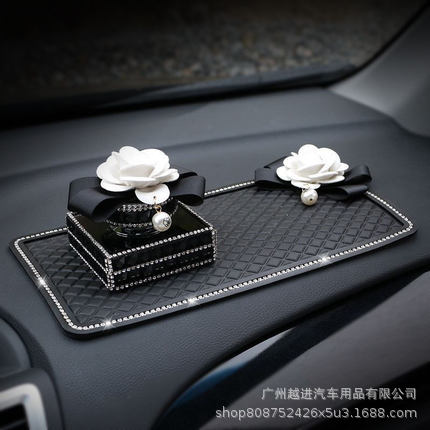 Slip Mat DiamondEmbedded Camellia for Car Decoration Perfume Storage Pad Instrument Panel Mobile AntiSlip Sticker Female